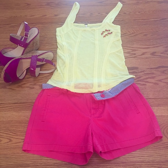 ⛵️FINAL  SALE JCP Brilliant Fuchsia Shorts - Picture 4 of 8